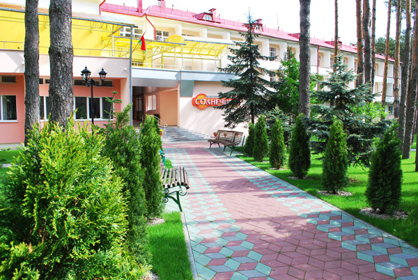 Солнечный